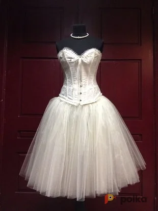 Возьмите Костюм для фотосессии: Нежная шопенка молочного цвета.  Размеры 42, 46 напрокат (Фото 1) в Москве