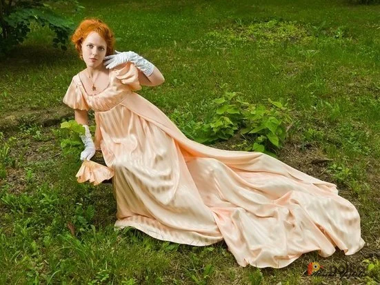 Возьмите Исторический костюм для фотосессии: Платье в стиле Ампир. Размер 44 напрокат (Фото 1) в Москве