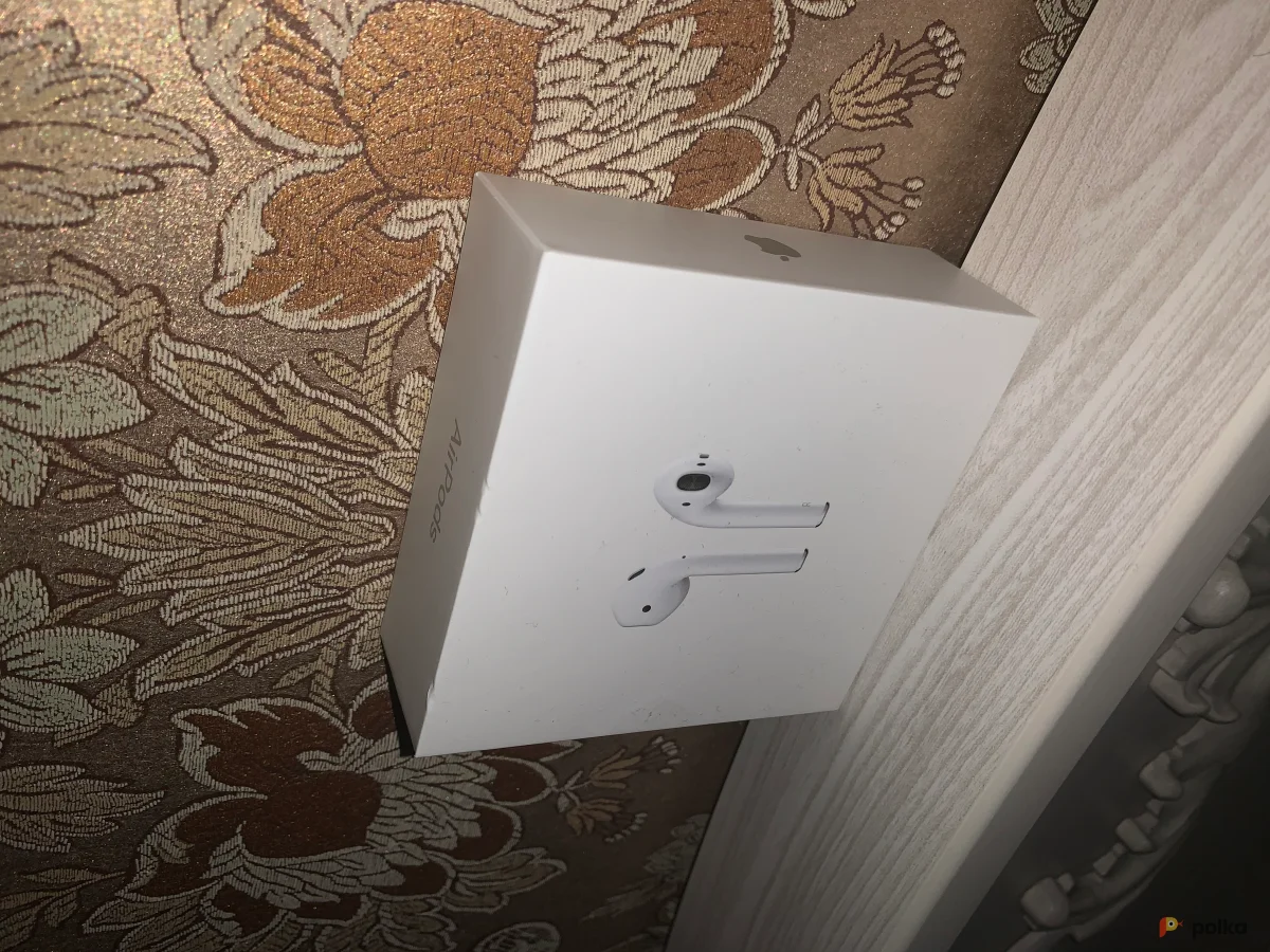 Возьмите Беспроводные наушники Apple AirPods  напрокат (Фото 1) в Москве