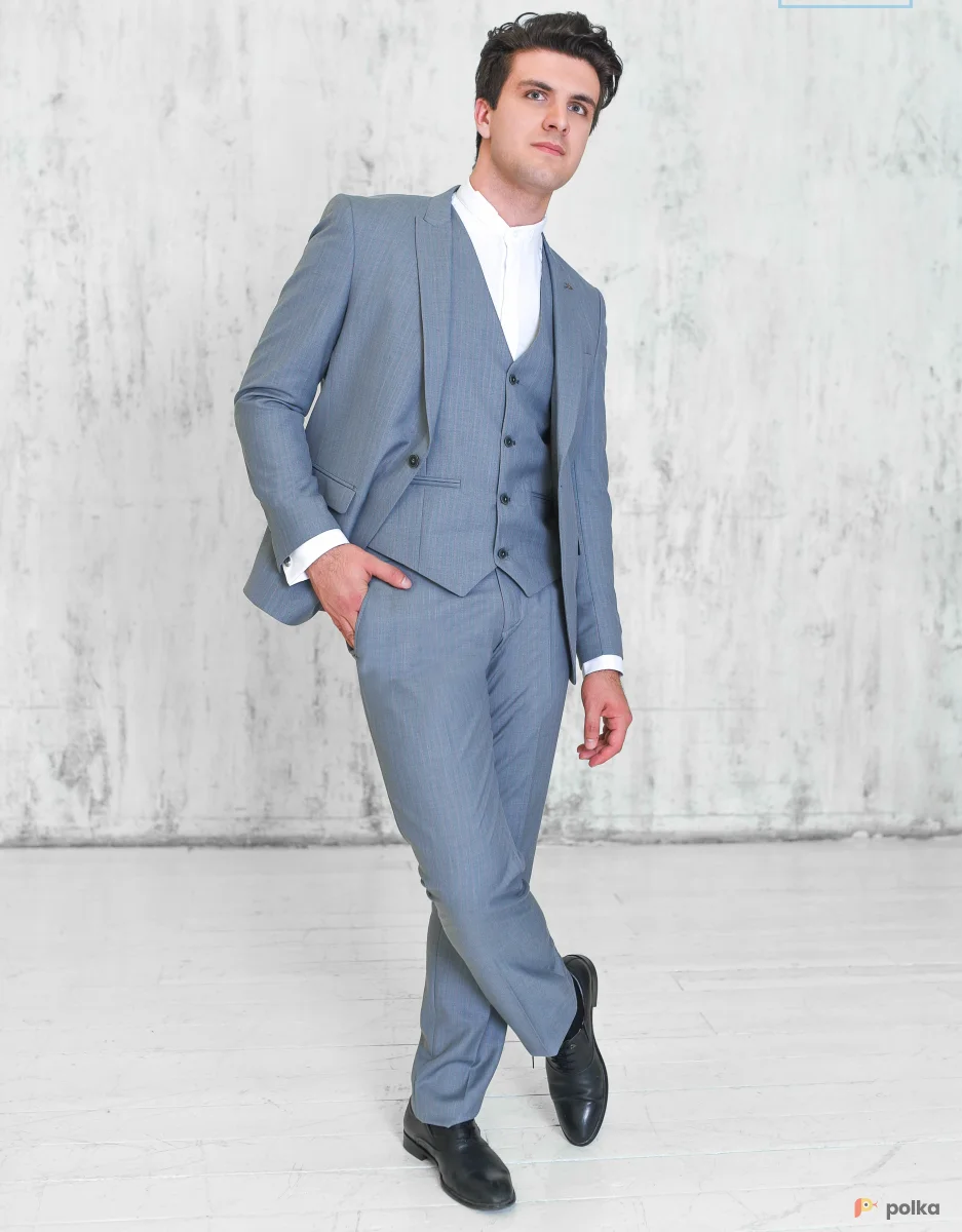 Возьмите Костюм № 49 CELENTANO напрокат (Фото 1) в Москве