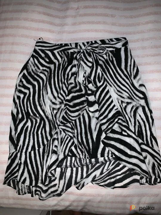 Возьмите Мини юбка черная белая с животным принтом напрокат (Фото 1) в Москве