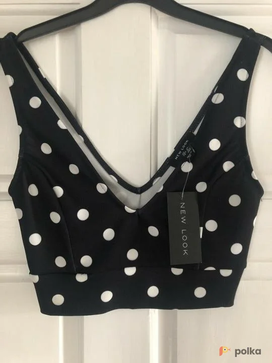 Возьмите Топ в горошек черный с вырезом декольте напрокат (Фото 1) в Москве