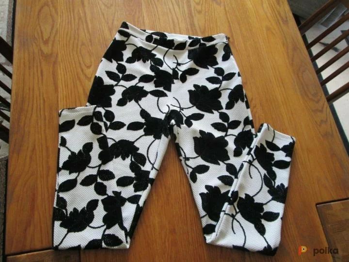 Возьмите Женские обтягивающие брюки цветочные легинсы напрокат (Фото 1) в Москве