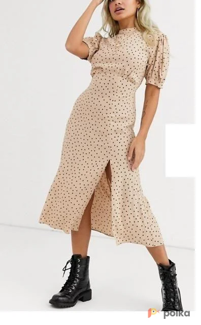 Возьмите Женское платье бежевое в горошек длинное напрокат (Фото 1) в Москве
