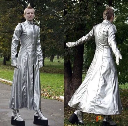 Возьмите Футуристический дизайнерский плащ в стиле Космос. напрокат (Фото 1) в Москве