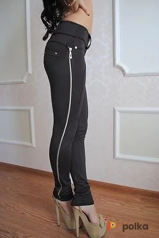Возьмите Легинсы черные с молниями по бокам напрокат (Фото 1) в Москве