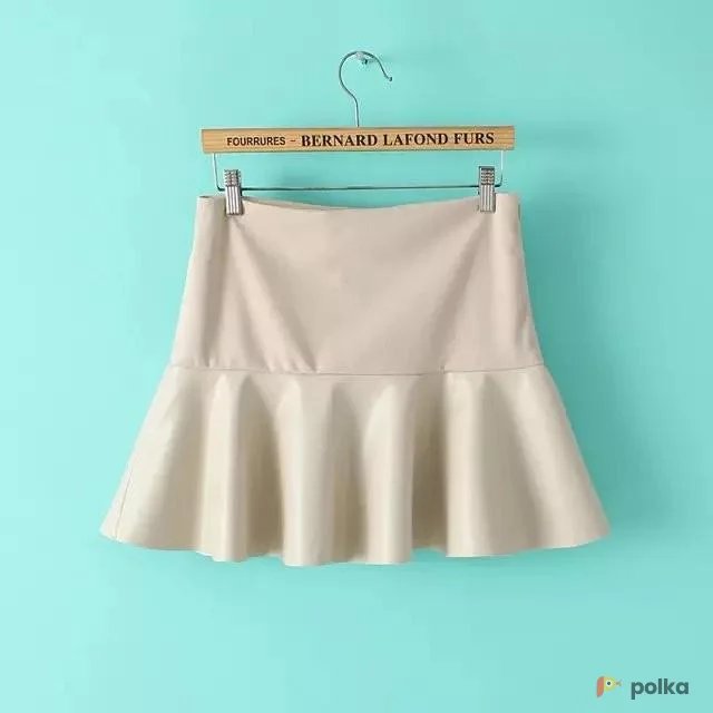 Возьмите Юбка кремовая бежевая кожаная напрокат (Фото 1) в Москве