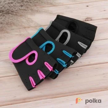 Возьмите Спортивные велоперчатки без пальцев напрокат (Фото 1) в Москве