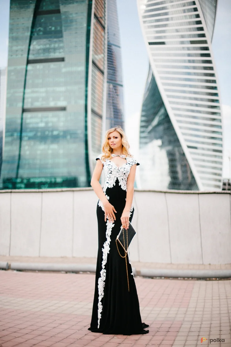 Возьмите Вечернее платье Sherri  напрокат (Фото 1) в Москве