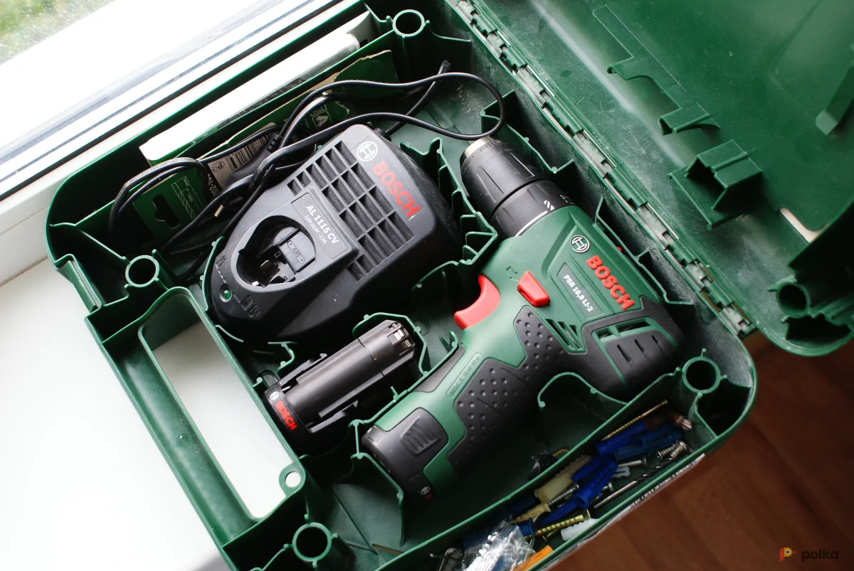 Возьмите Дрель-шуруповерт Bosch PSR 10.8 LI-2 напрокат (Фото 1) в Москве