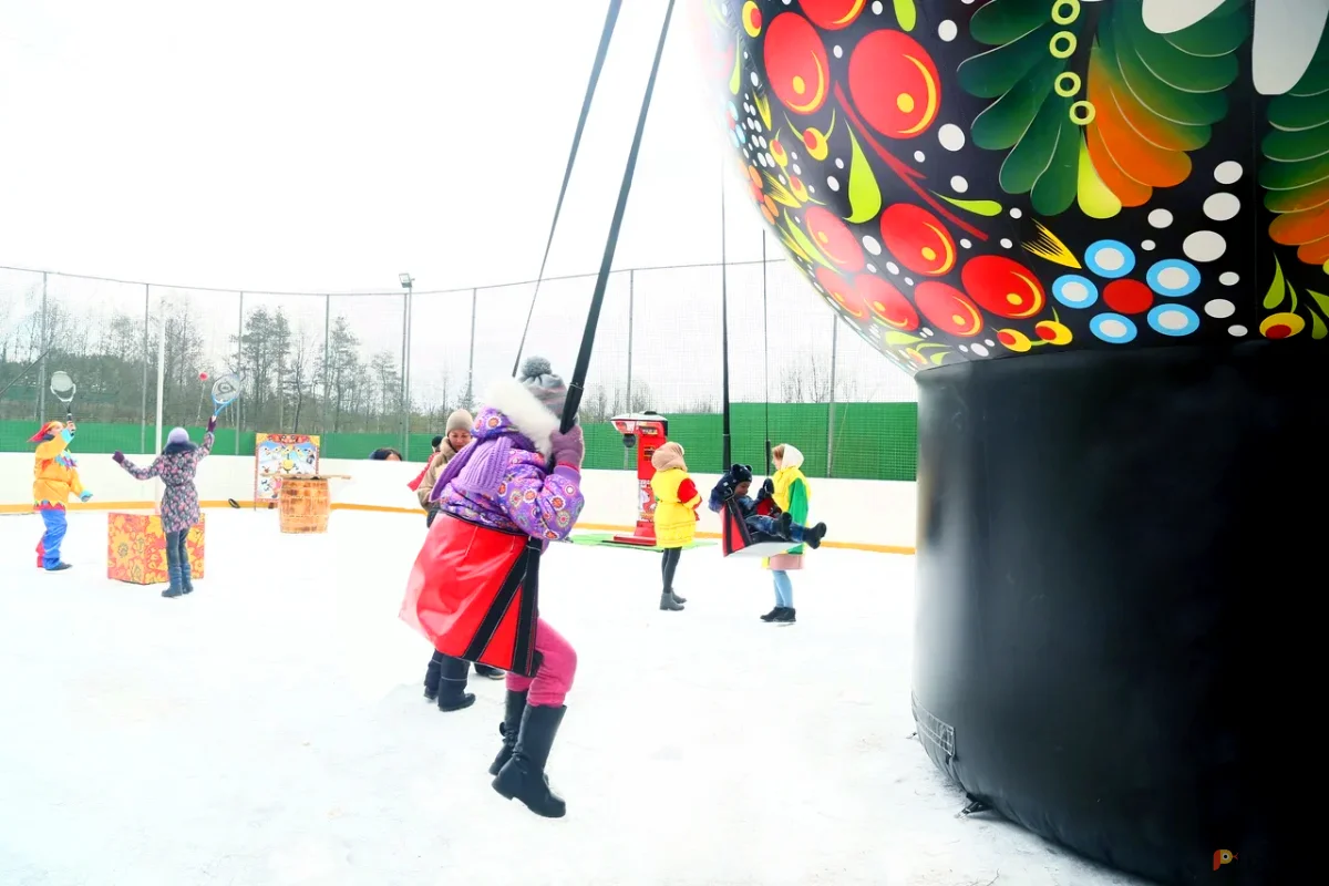 Возьмите Качели Матрешка напрокат (Фото 1) в Москве