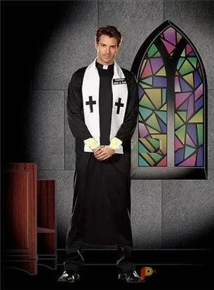 Возьмите Костюм СВЯЩЕННИКА  напрокат (Фото 1) в Москве