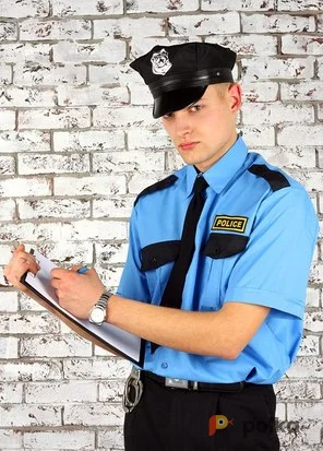 Возьмите Костюм Полицейского  напрокат (Фото 1) в Москве