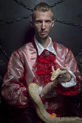 Возьмите Костюм Граф Дракула  напрокат (Фото 1) в Москве