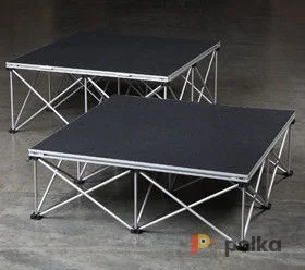 Возьмите Подиум 1х1 метр напрокат (Фото 1) в Москве