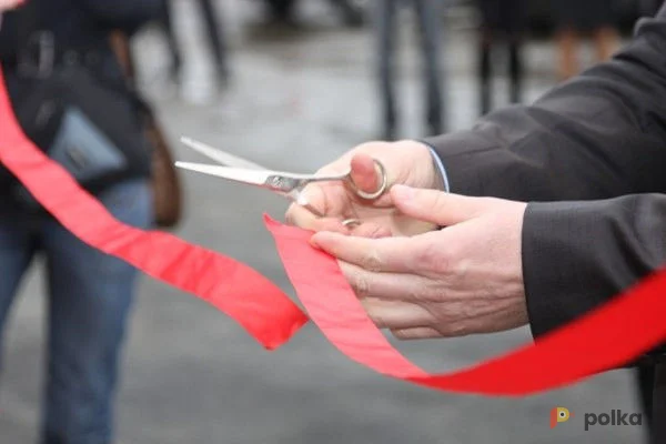 Возьмите Красная лента для разрезания напрокат (Фото 1) в Москве