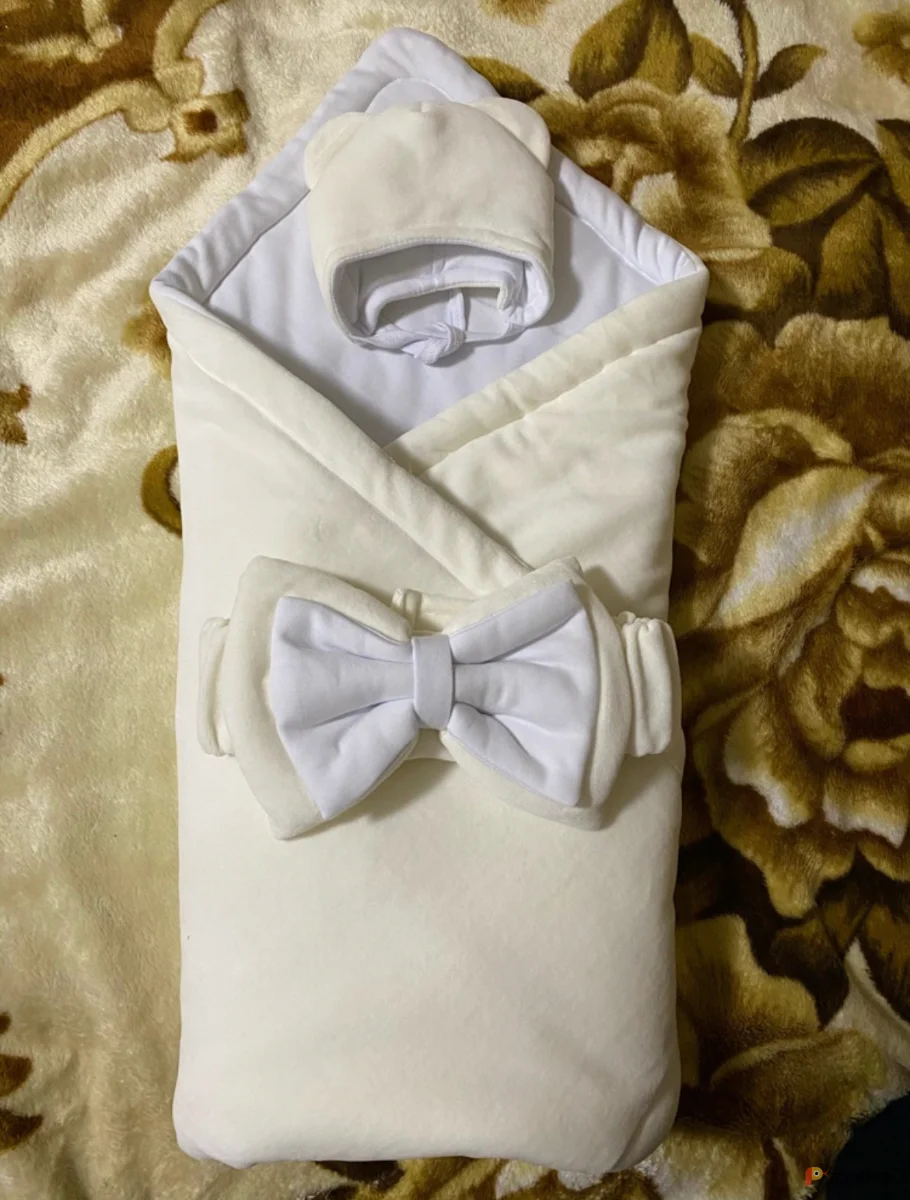 Возьмите Конверт на выписку напрокат (Фото 1) в Москве