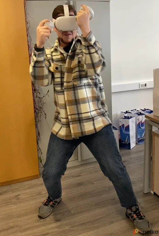 Возьмите VR-очки Oculus Quest 2 напрокат (Фото 1) в Москве