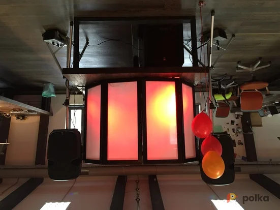 Возьмите Ширма DJ FACADE + DJ Стол + Подсветка (4шт) напрокат (Фото 1) в Москве