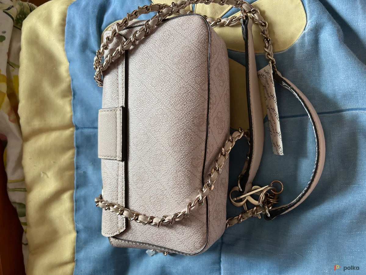 Возьмите Сумка Guess напрокат (Фото 1) в Москве