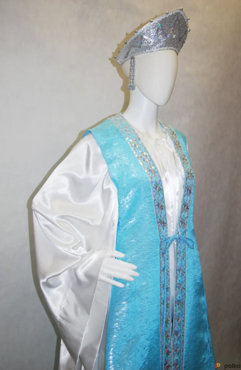 Возьмите СНЕГУРОЧКА ЗИМА (парча голубая)  напрокат (Фото 1) в Москве