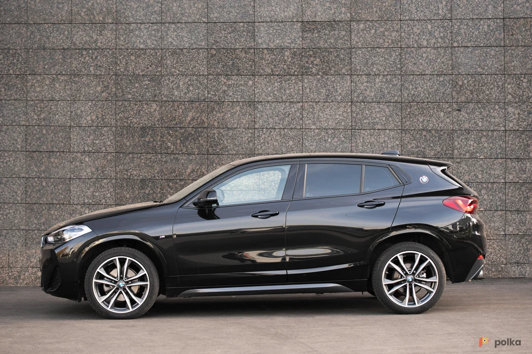 Возьмите BMW X2 20d xDrive M Sport напрокат (Фото 1) в Москве
