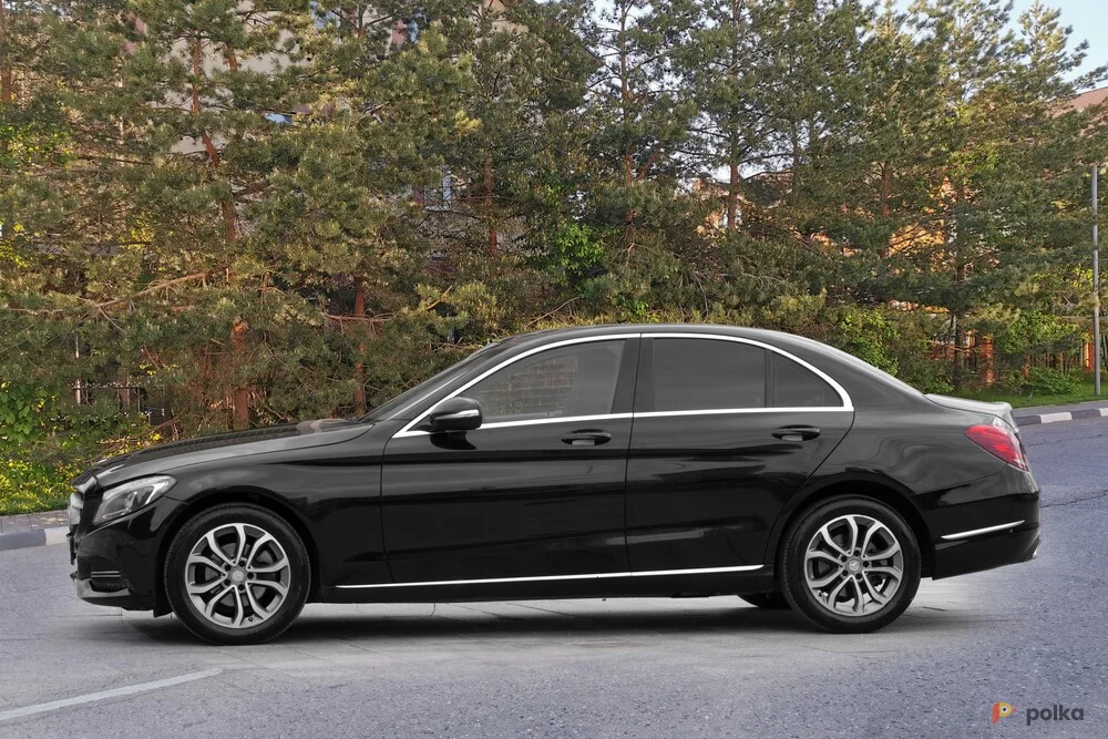 Возьмите Mercedes-Benz C-сlass IV напрокат (Фото 1) в Москве