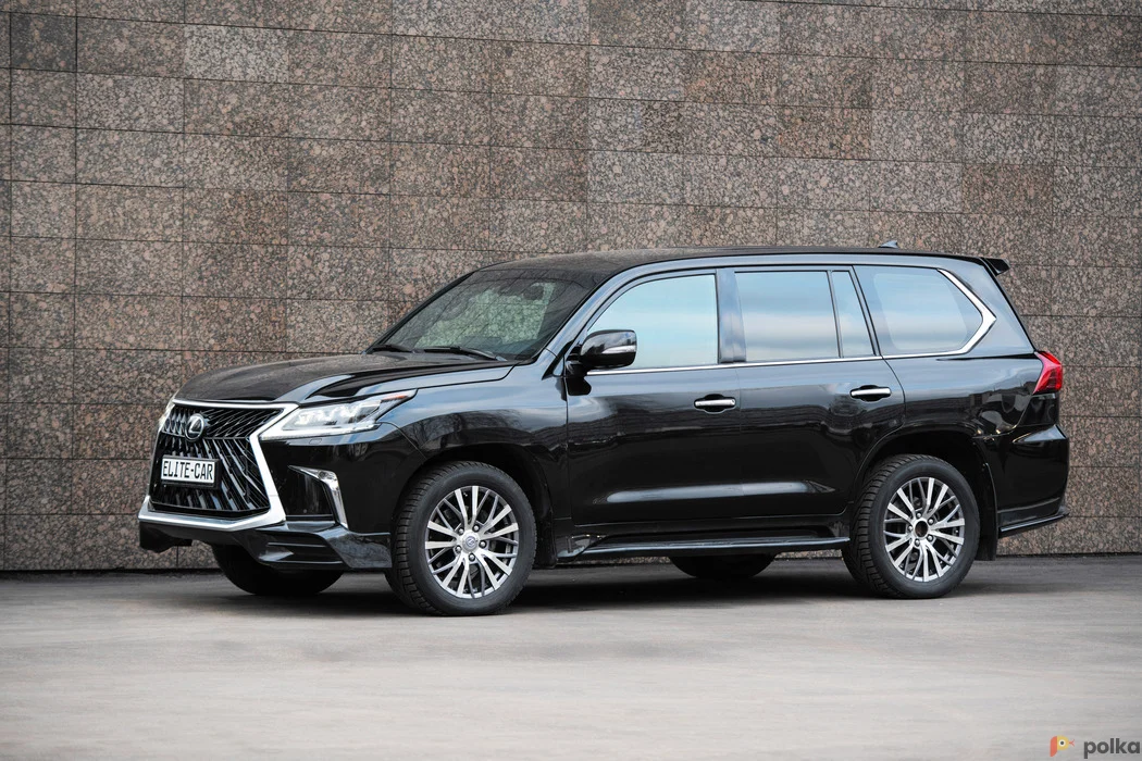 Возьмите Lexus LX 450d напрокат (Фото 1) в Москве
