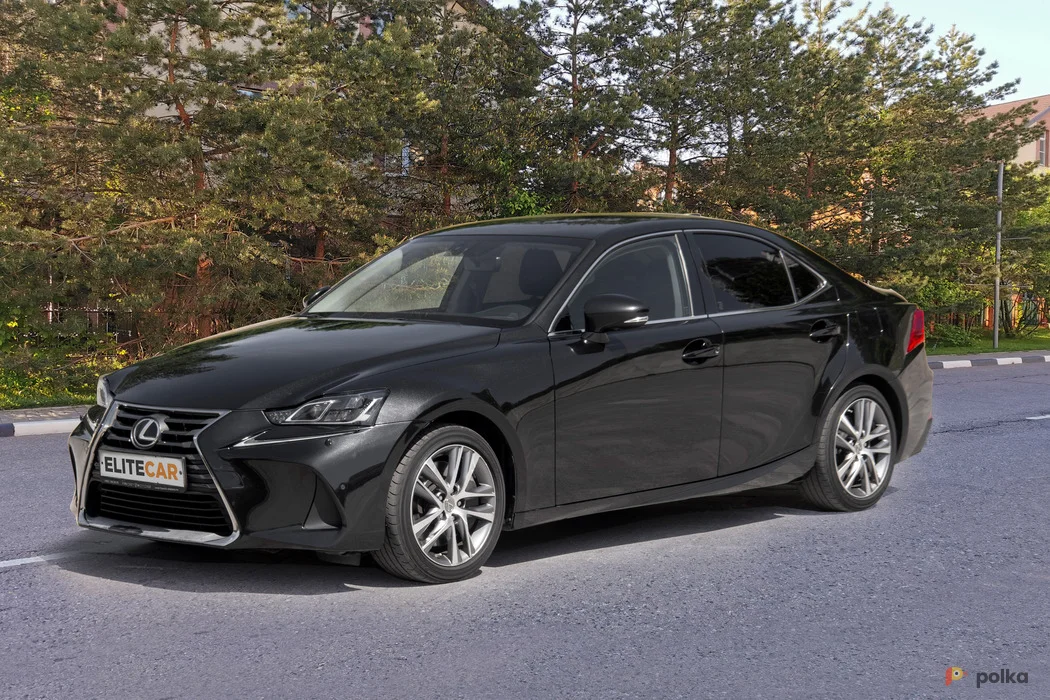 Возьмите Lexus IS 300 напрокат (Фото 1) в Москве