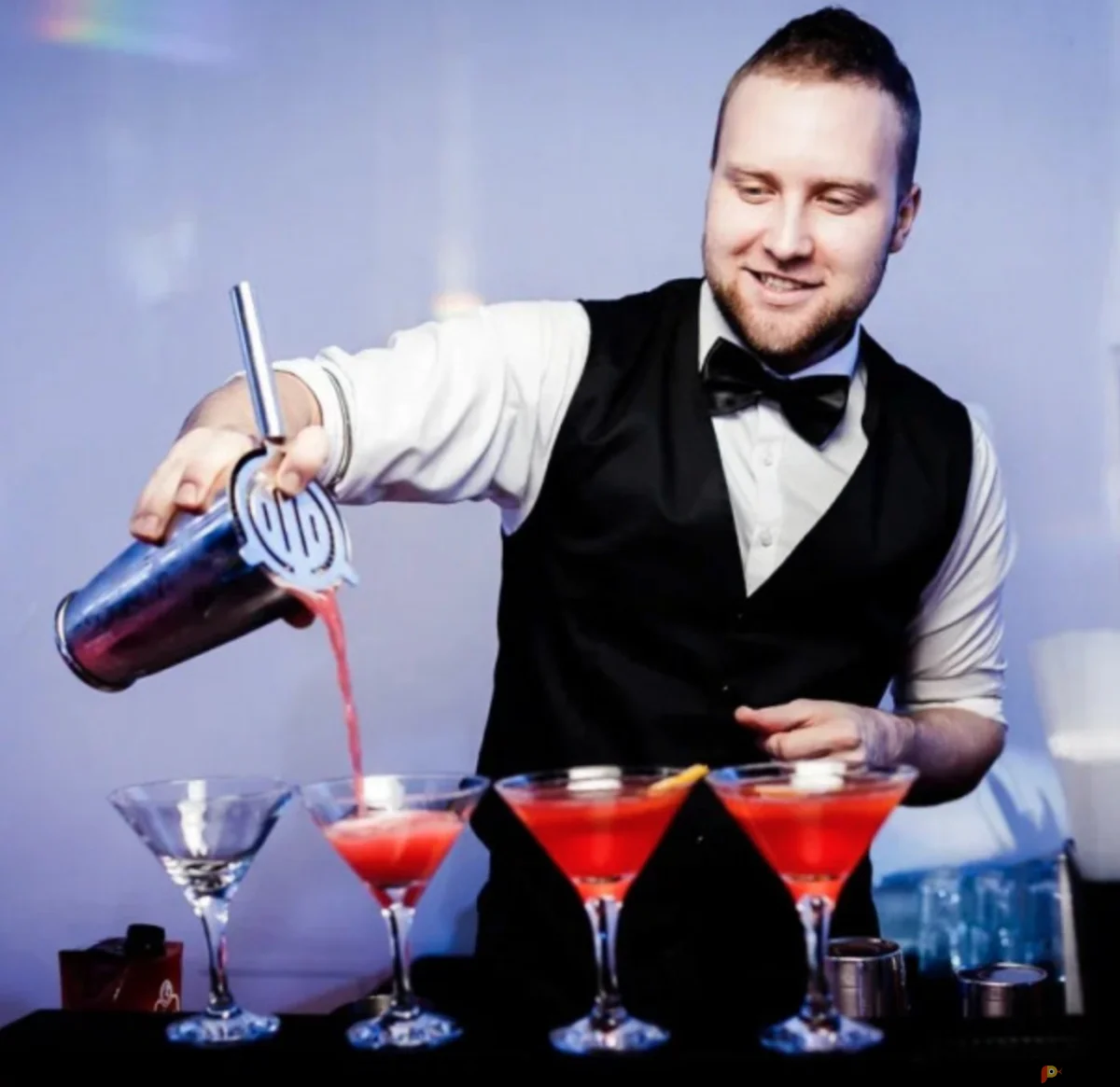 Возьмите Мобильный выездной бар  напрокат (Фото 1) в Москве