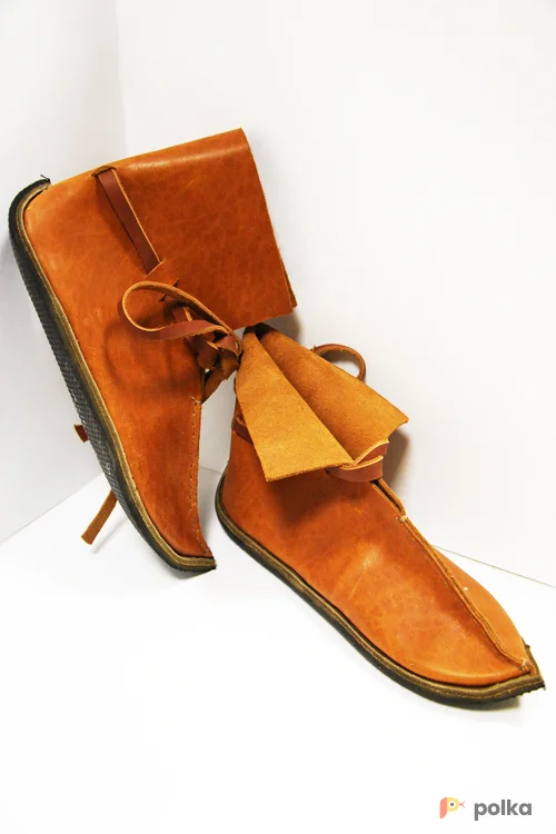 Возьмите ОБУВЬ СРЕДНЕВЕКОВАЯ муж. напрокат (Фото 1) в Москве