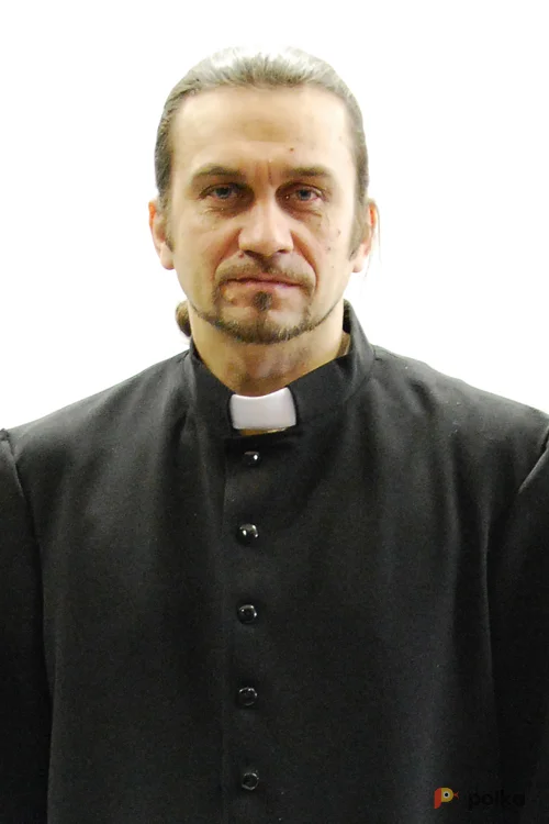 Возьмите КОСТЮМ КАТОЛИЧЕСКОГО СВЯЩЕННИКА напрокат (Фото 1) в Москве