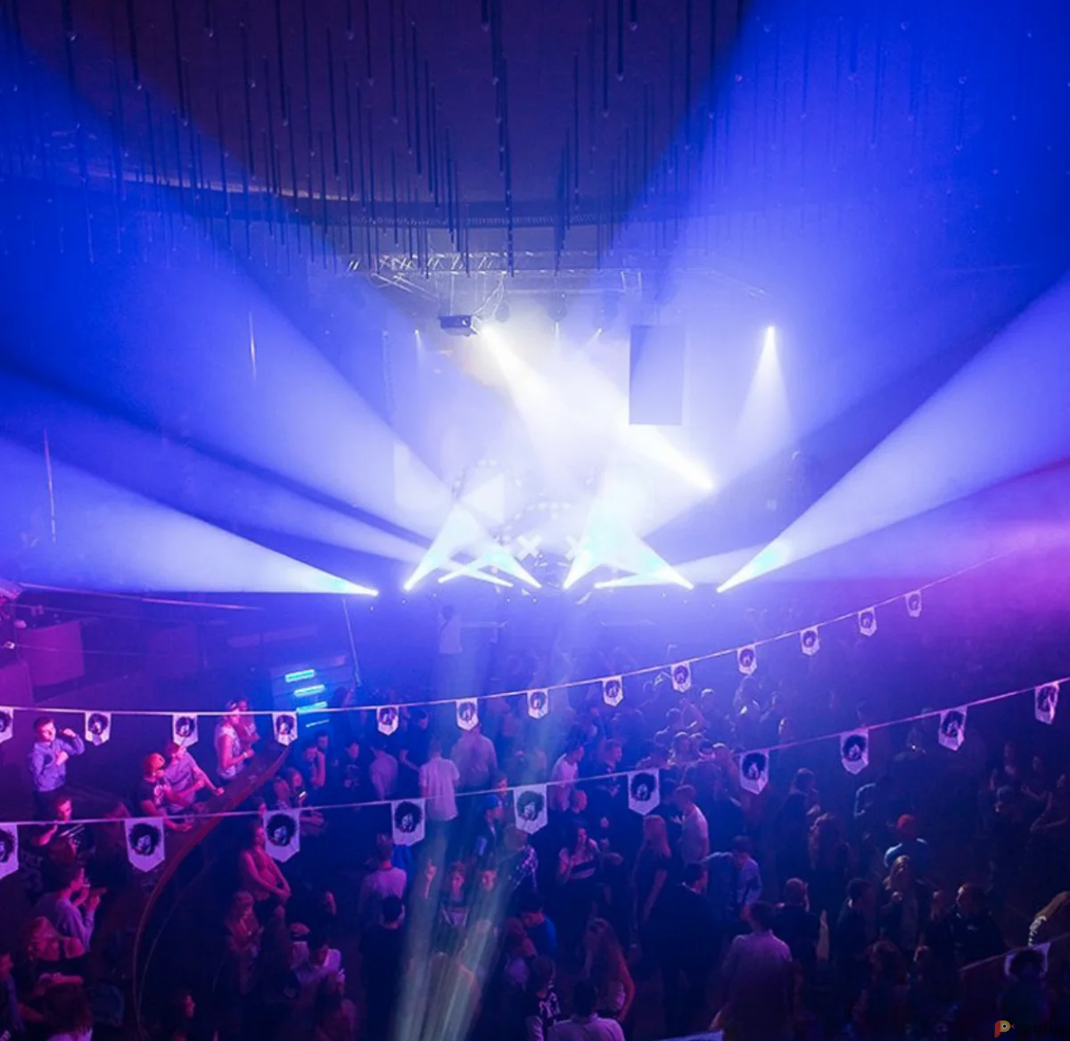 Возьмите Прожектор ГОЛОВА JACK II (BEAM+SPOT+WASH) напрокат (Фото 1) в Санкт-Петербурге