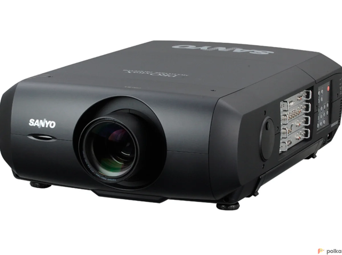 Возьмите Проектор SANYO PLC-XF47 напрокат (Фото 1) в Санкт-Петербурге