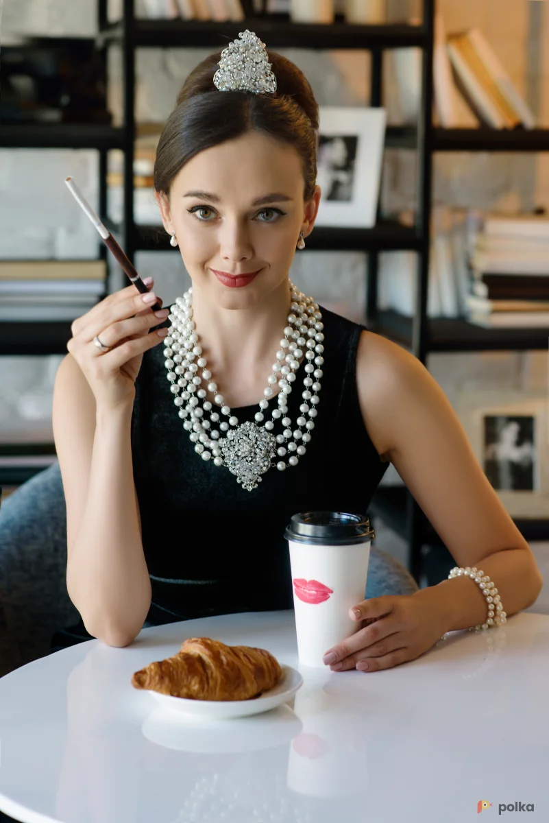 Возьмите Образ в стиле Одри Хэпберн напрокат (Фото 1) в Москве