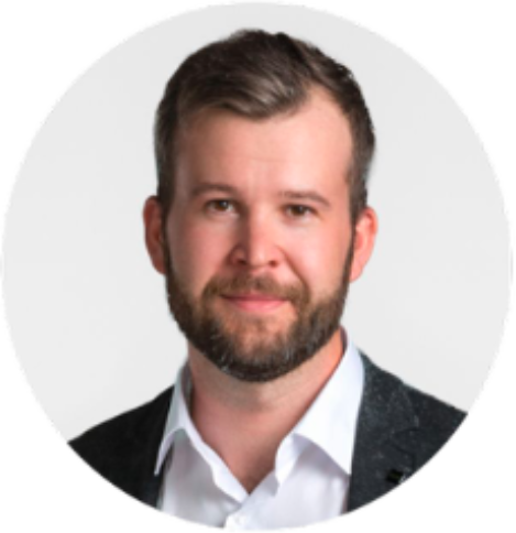 Данил Умнов